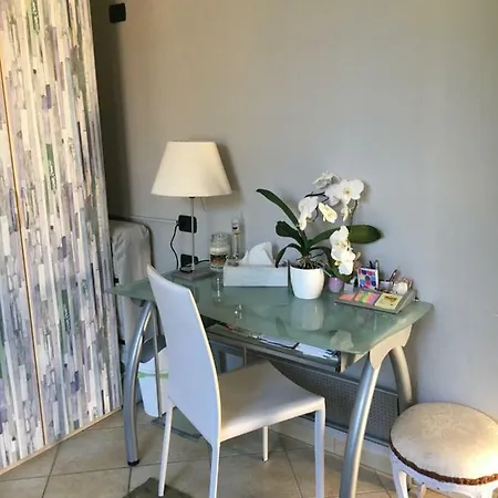 Condominio Fiori 1 * קוסטיליולה ד'אסטי