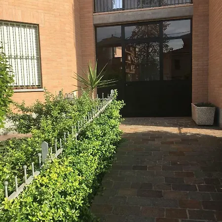 בית אירוח Condominio Fiori 1