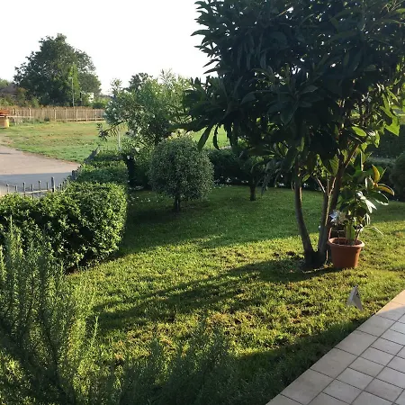 Condominio Fiori 1 * קוסטיליולה ד'אסטי